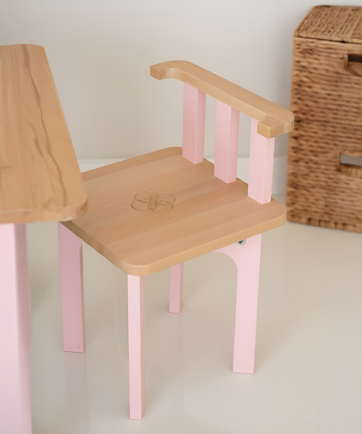 Pure Chair
